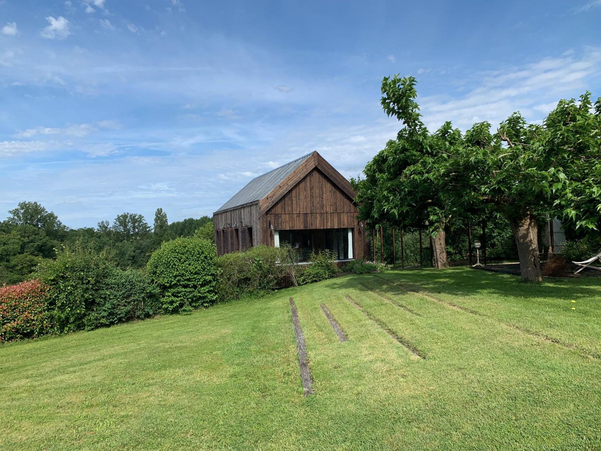 Le Sechoir De Valadon Villa Aillas Exteriör bild