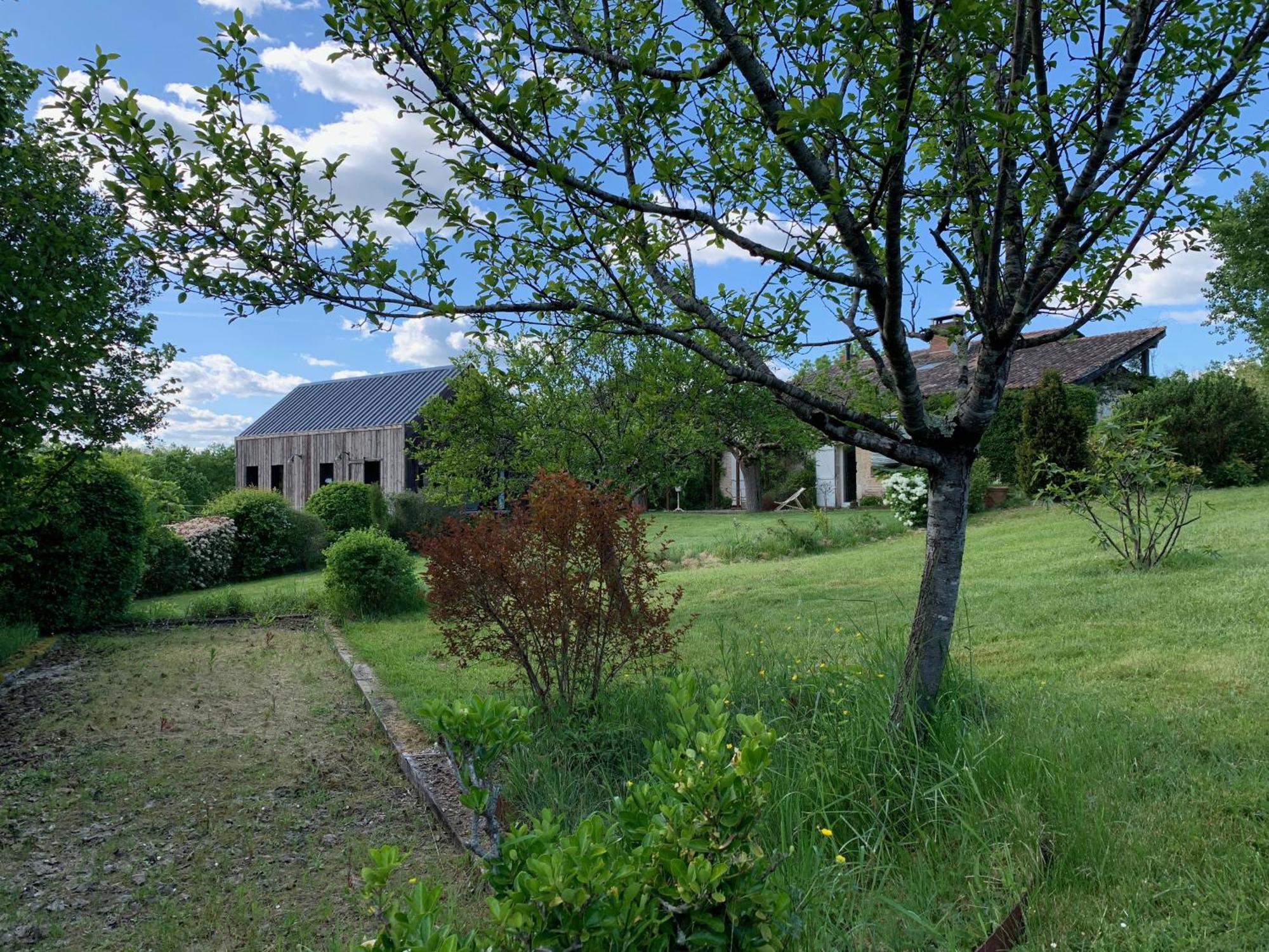 Le Sechoir De Valadon Villa Aillas Exteriör bild